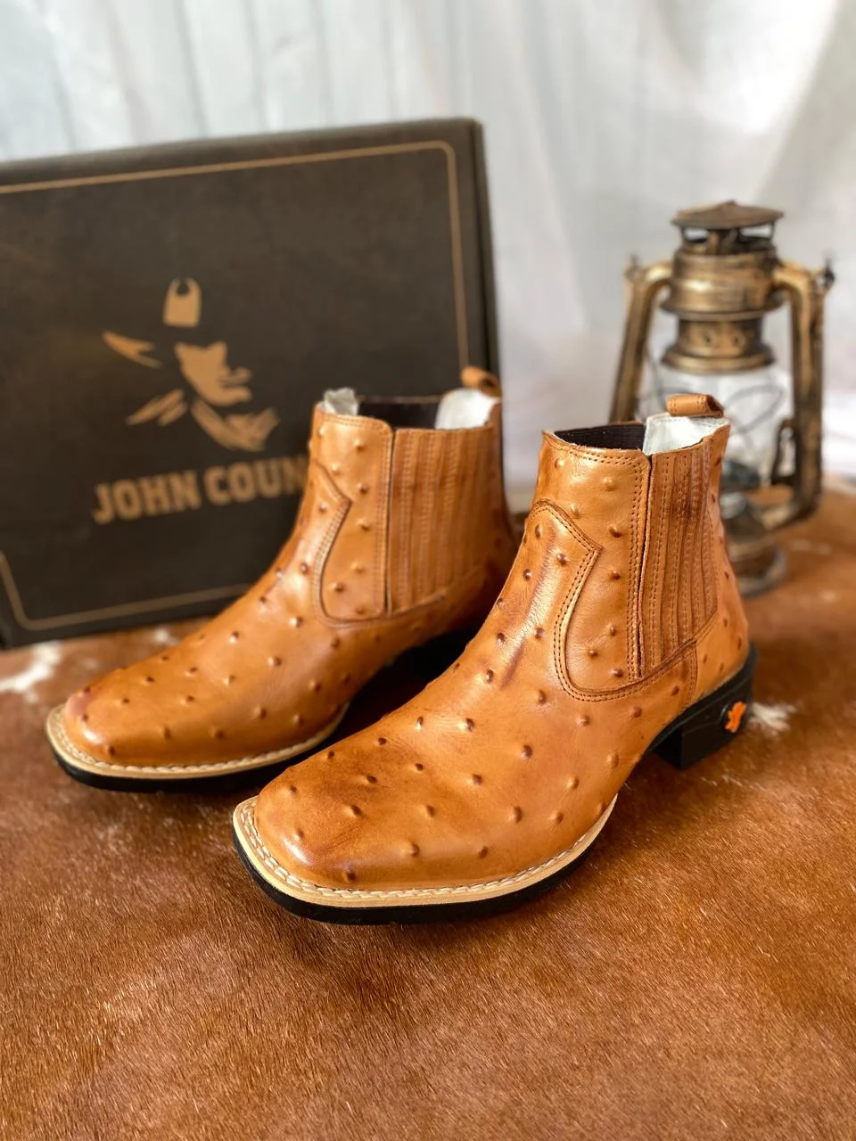 Bota Texana Cano Curto Couro, Avestruz